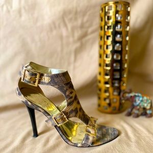 Gold Accent Leopard Print Heels 🗣WRAWL! 🐆